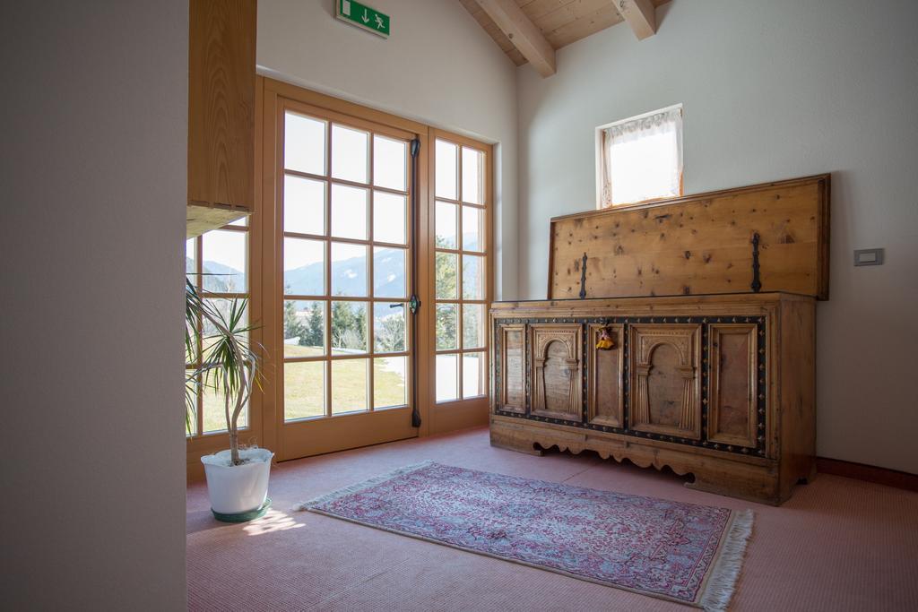 Castelir Suite Hotel Panchia Exterior photo