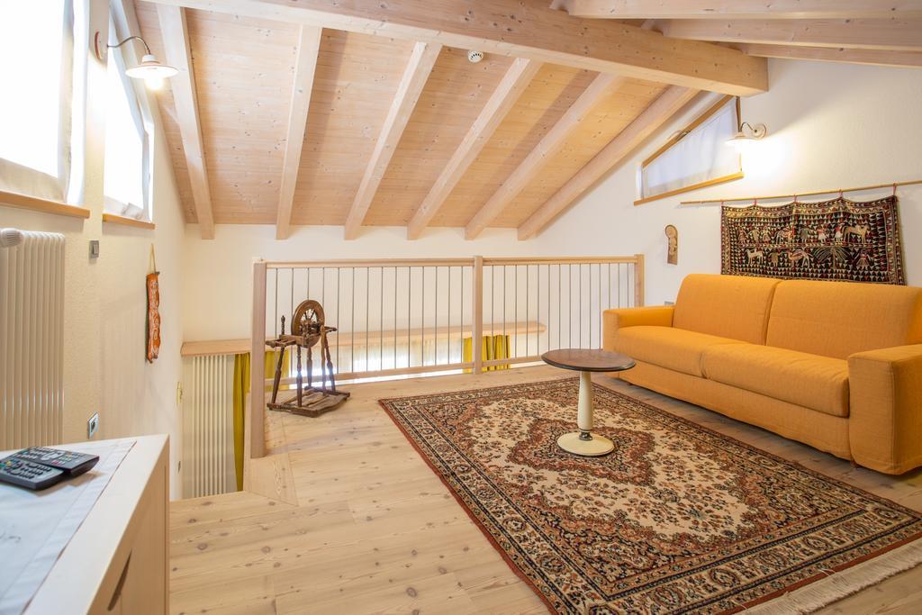 Castelir Suite Hotel Panchia Room photo